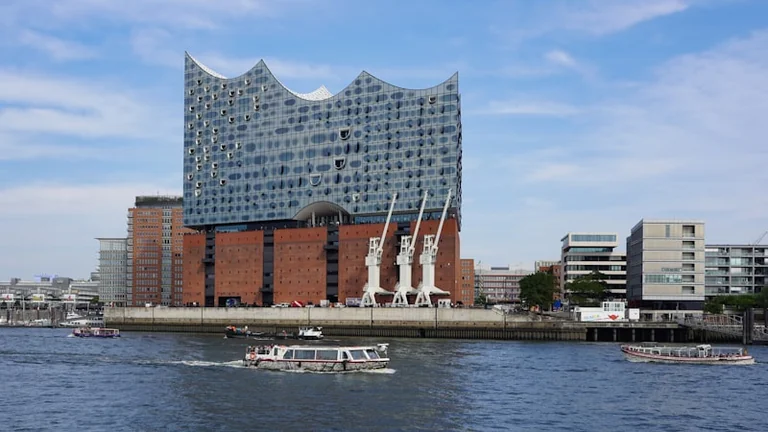 Hamburgs Verwaltung wächst – wo die Kräfte ankommen