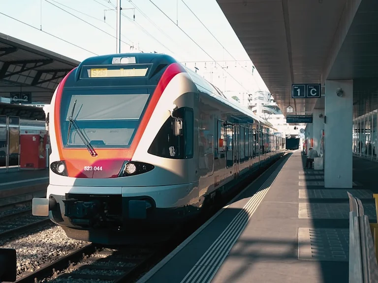 Bahn-Störungen am 8. August: Fahrgäste müssen neu planen