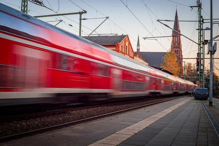 Bahnstreik abgewendet: Zugverkehr in Deutschland läuft an