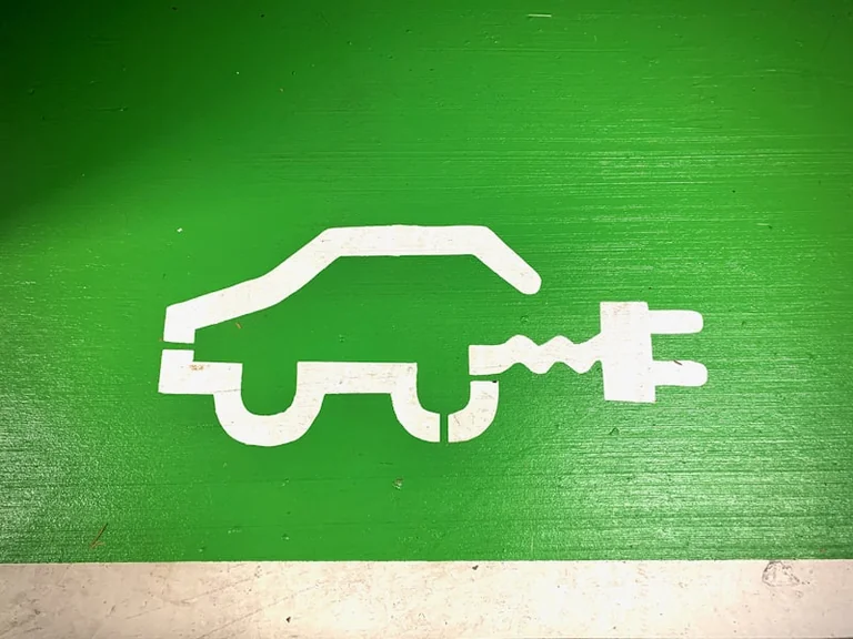 EU-Batterieregeln 2026: Was für E-Auto-Besitzer gilt