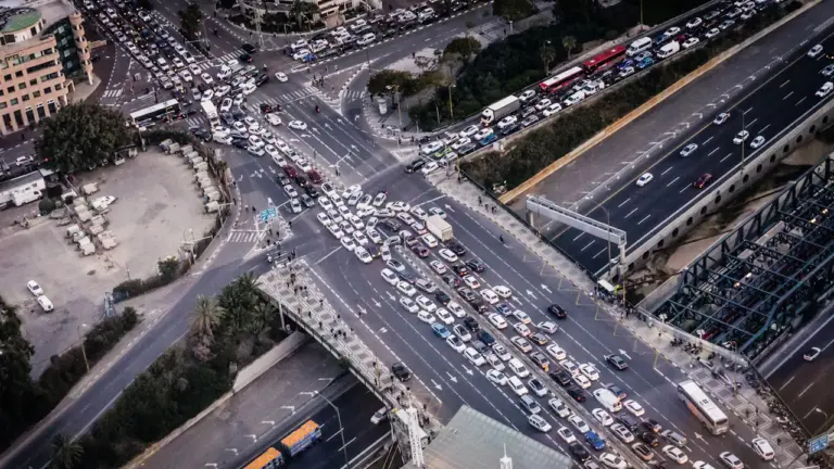Ferienverkehr am 3. August: Routen vor Abfahrt prüfen