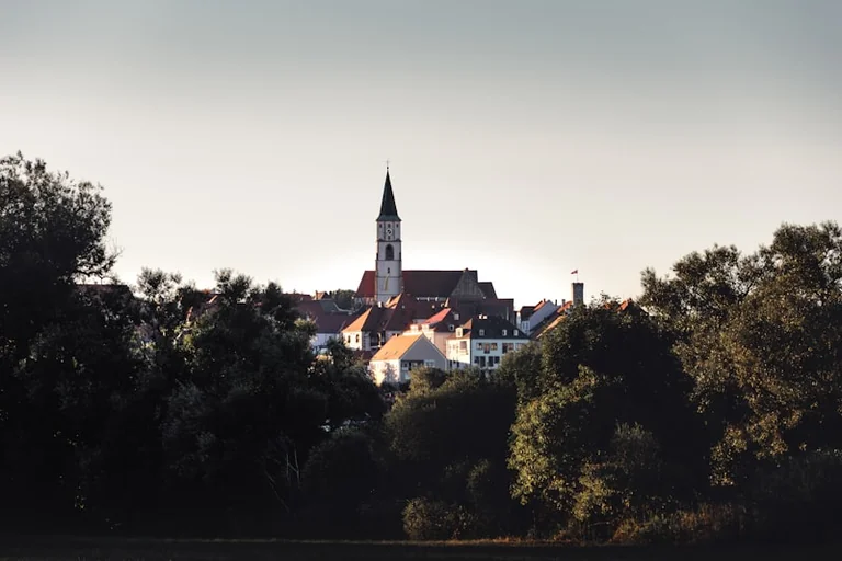 Mariä Himmelfahrt 2026: Wer am 15. August in Bayern und Saarland frei hat