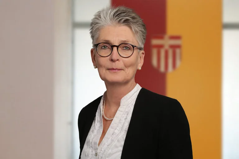 Paderborn: Technische Beigeordnete Claudia Warnecke verlässt Stadt