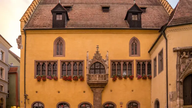 Regensburg: Was der Bismarckplatz am 17. August erzählt: what residents need to know