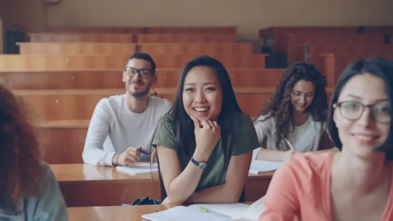So kommen Studierende in Pforzheim an 100 Euro