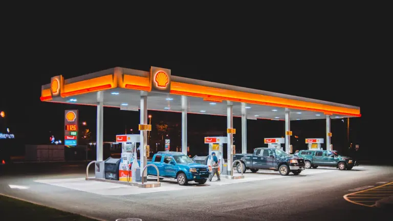 Benzinpreise vergleichen: So lohnt sich der Tankstopp