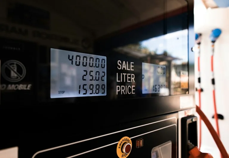 Tanken am 3. Oktober: Erst Uhrzeit, dann Tankstelle prüfen